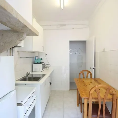 Apartamento B Flat Wich A Pool